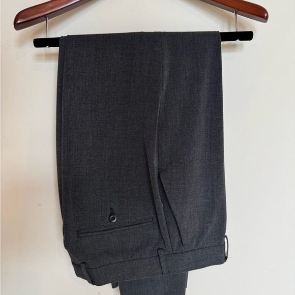 Express Charcoal Gray Suit - Picture 11 of 13